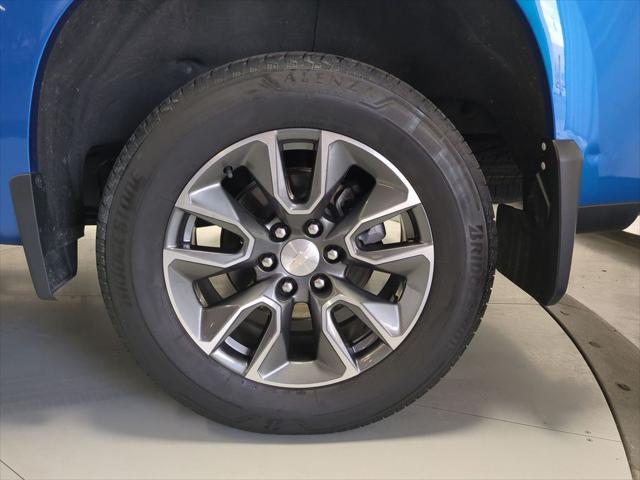 Photo of 2023 Glacier Blue Metallic Chevrolet Silverado 1500