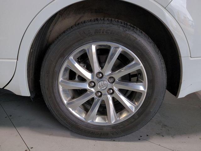 Photo of 2020 Summit White Buick Envision