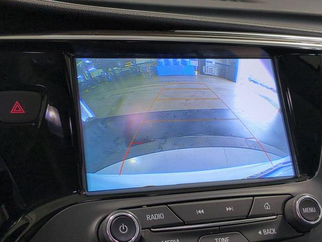 Photo of 2020 Summit White Buick Envision