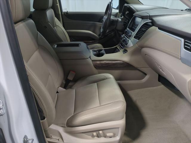 Photo of 2019 Summit White GMC Yukon XL