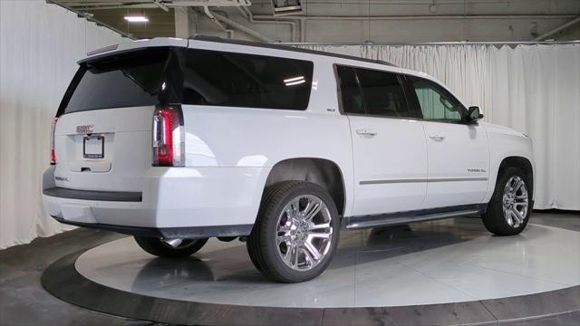Photo of 2019 Summit White GMC Yukon XL