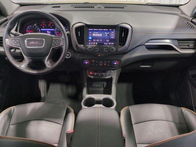 Photo of 2022 Desert Sand Metallic GMC Terrain