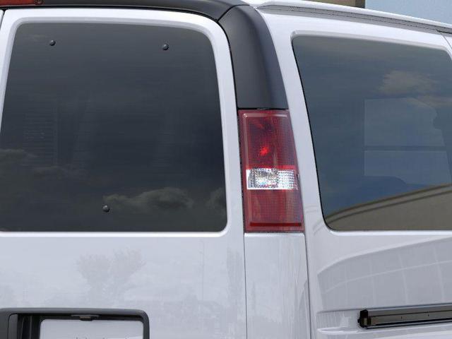 Photo of 2025 Summit White GMC Savana 2500