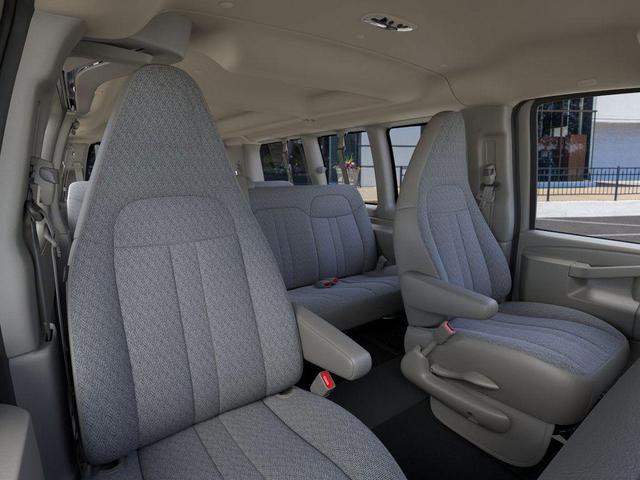 Photo of 2025 Summit White GMC Savana 2500