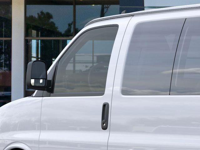 Photo of 2025 Summit White GMC Savana 2500