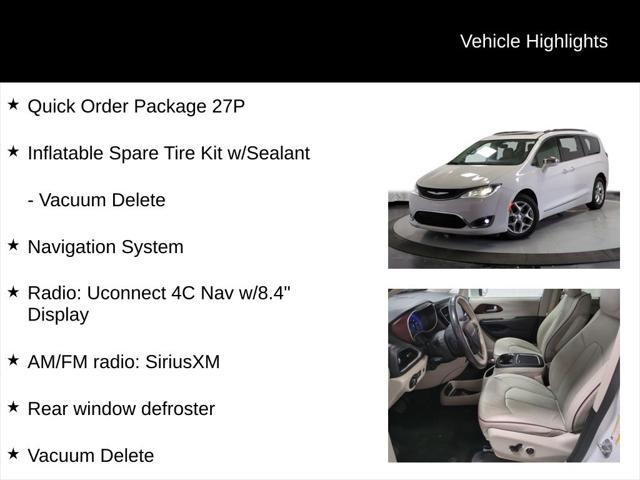 Photo of 2020 Bright White Clearcoat Chrysler Pacifica