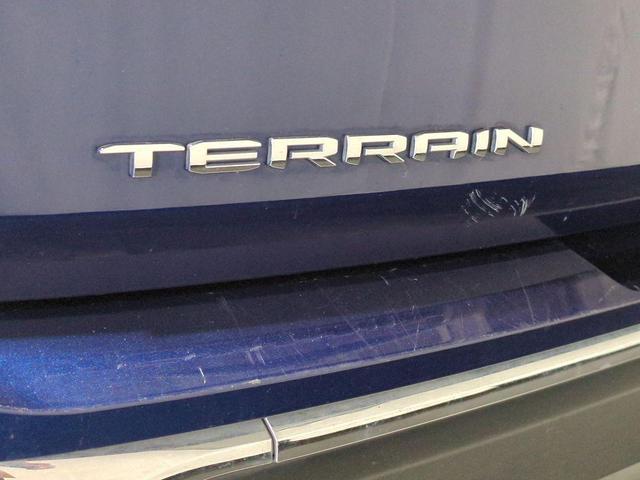 Photo of 2022 Marine Metallic GMC Terrain