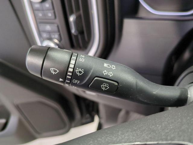 Photo of 2022 Onyx Black GMC Sierra 1500
