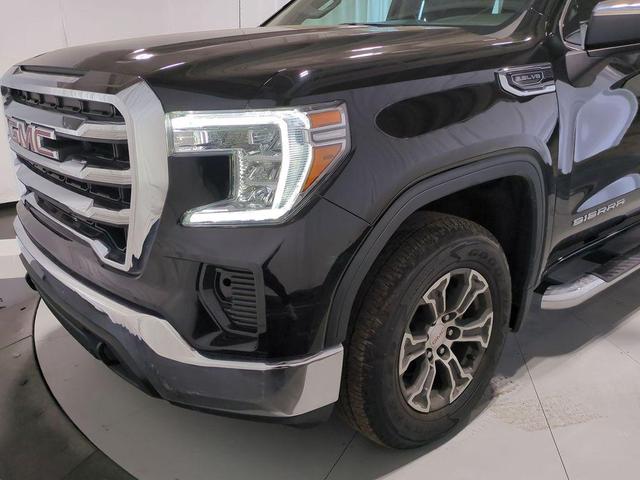 Photo of 2022 Onyx Black GMC Sierra 1500