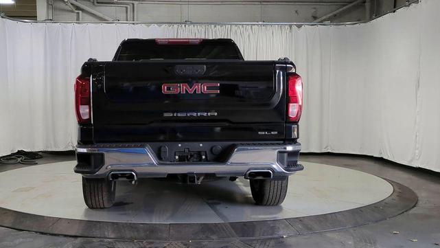 Photo of 2022 Onyx Black GMC Sierra 1500
