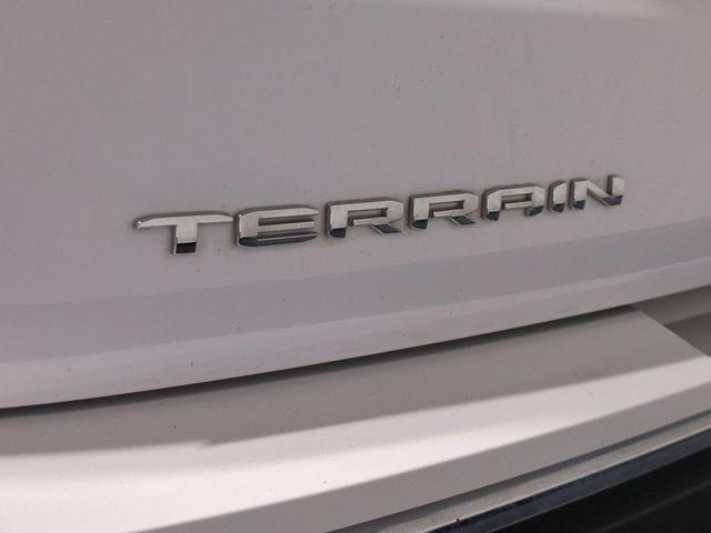 Photo of 2022 Summit White GMC Terrain