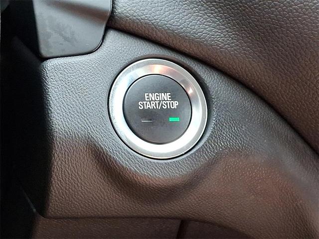 Photo of 2022 Summit White Chevrolet Equinox