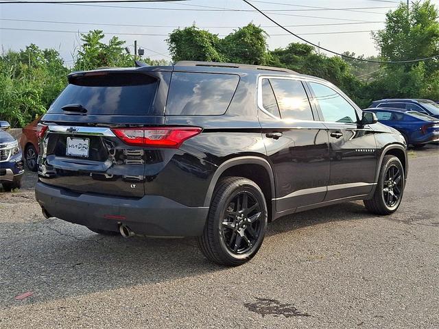 Photo of 2020 Mosaic Black Metallic Chevrolet Traverse
