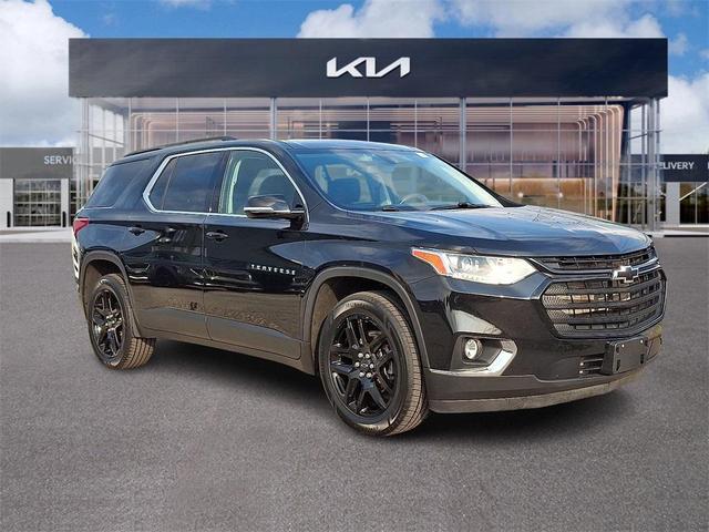 Photo of 2020 Mosaic Black Metallic Chevrolet Traverse