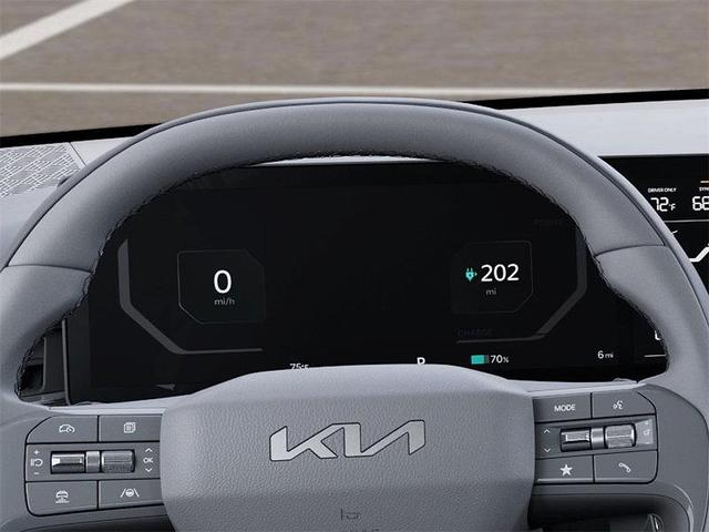 Photo of 2026 Ivory Silver Kia EV9