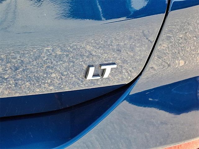Photo of 2019 Pacific Blue Metallic Chevrolet Equinox