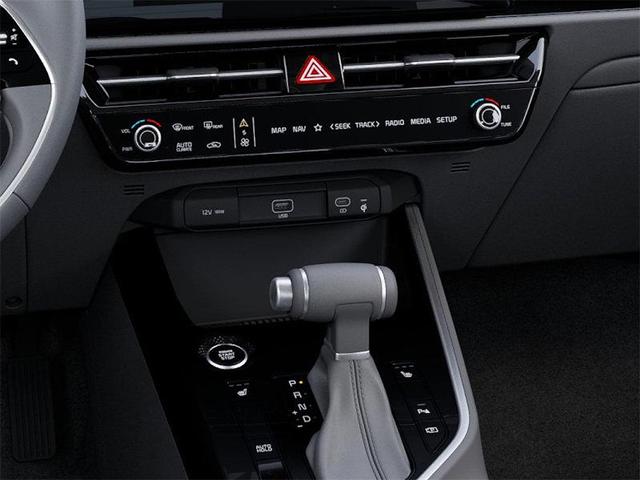 Photo of 2025 Cityscape Green Kia Niro