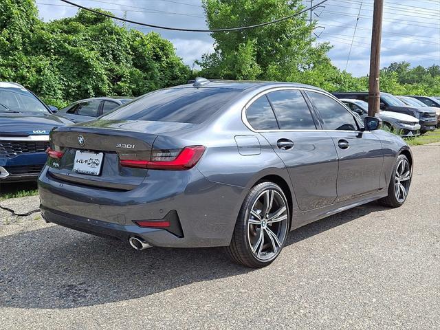 Photo of 2022 Mineral Grey Metallic BMW 330