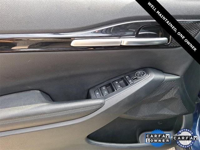 Photo of 2022 Dark Ocean Blue Kia Seltos