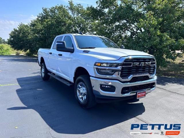 Photo of 2025 Bright White Clearcoat RAM 2500