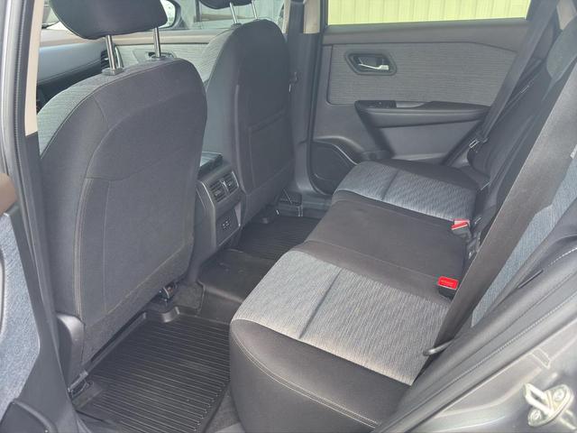 Photo of 2023 Gun Metallic Nissan Rogue