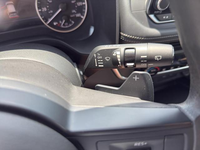 Photo of 2024 Brilliant Silver Metallic Nissan Rogue
