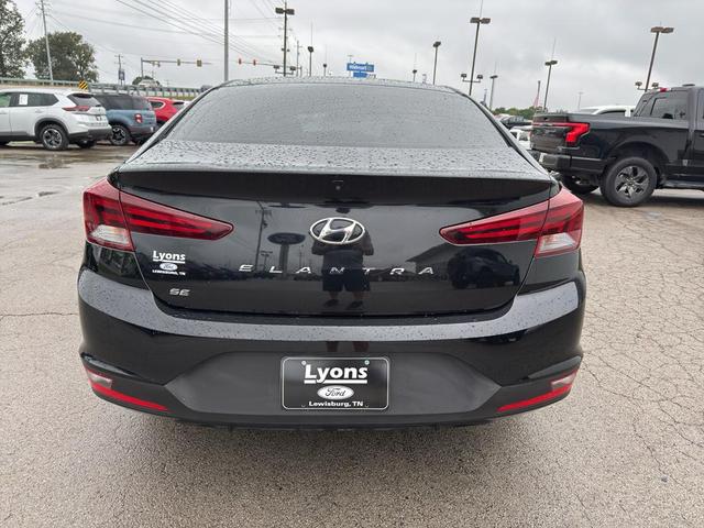 Photo of 2019 Phantom Black Hyundai ELANTRA