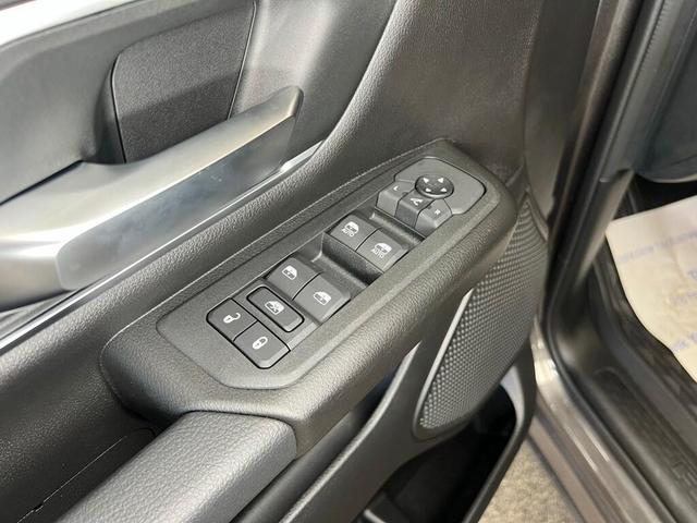 Photo of 2025 Granite Crystal RAM 1500