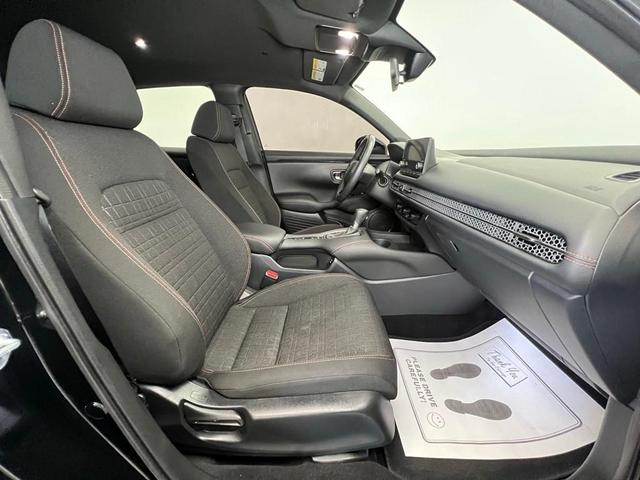Photo of 2024 Crystal Black Pearl Honda HR-V