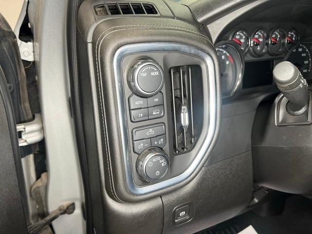 Photo of 2021 Silver Ice Metallic Chevrolet Silverado 1500