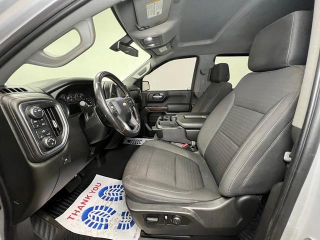 Photo of 2021 Silver Ice Metallic Chevrolet Silverado 1500