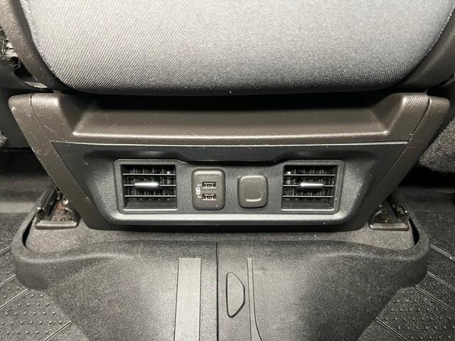 Photo of 2019 White Chevrolet Silverado 1500