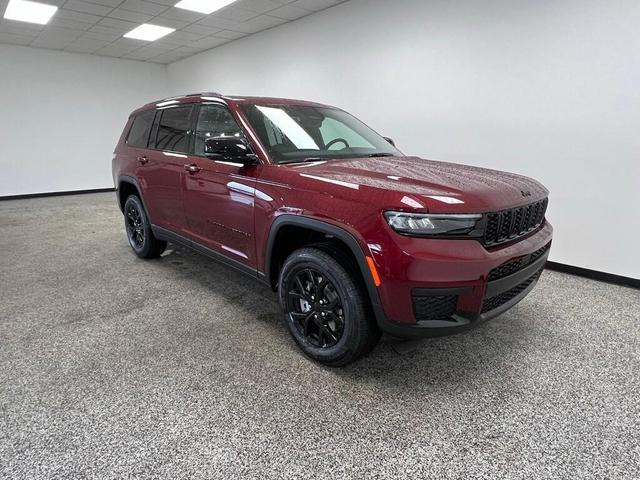 Photo of 2025 Velvet Red Pearlcoat Jeep Grand Cherokee L