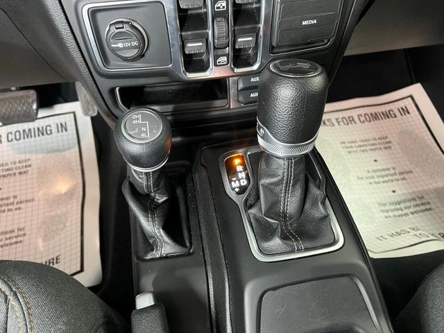 Photo of 2024 Black Clearcoat Jeep Wrangler