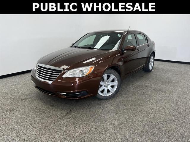 2013 Chrysler 200