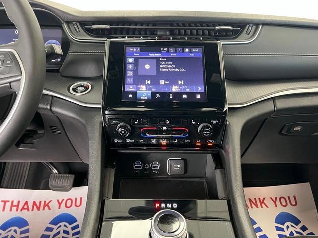 Photo of 2024 Diamond Black Jeep Grand Cherokee