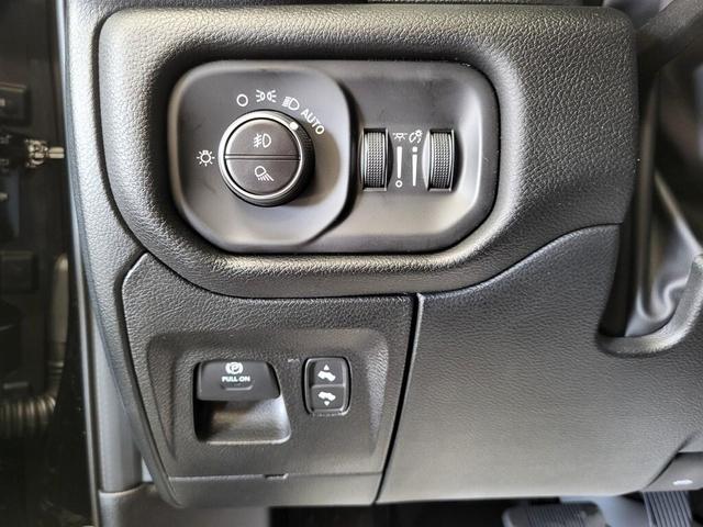 Photo of 2026 Diamond Black RAM 1500
