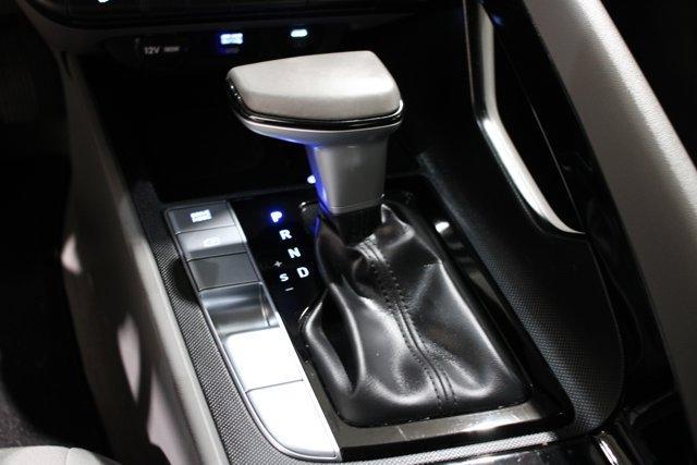 Photo of 2024 Fluid Metallic Hyundai ELANTRA