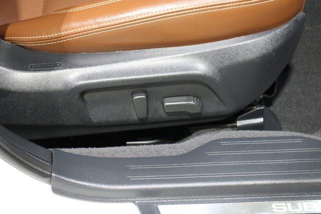 Photo of 2019 Crystal White Pearl Subaru Outback