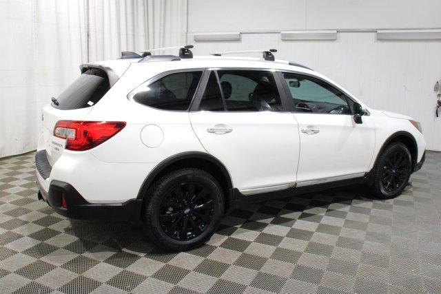 Photo of 2019 Crystal White Pearl Subaru Outback