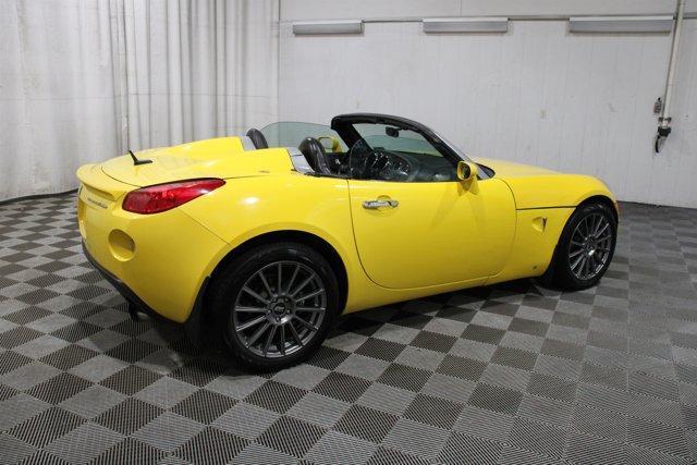 Photo of 2008 Mean Yellow Pontiac Solstice