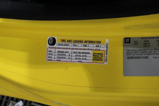 Photo of 2008 Mean Yellow Pontiac Solstice