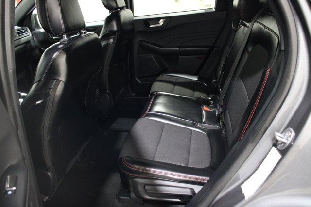 Photo of 2024 Carbonized Gray Metallic Ford Escape