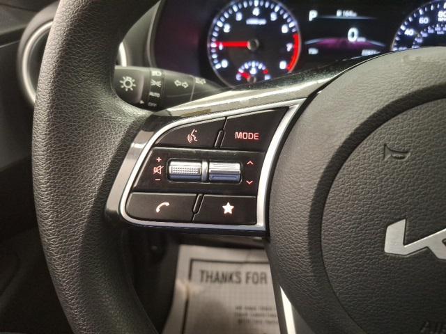 Photo of 2022 Fire Orange Kia Forte