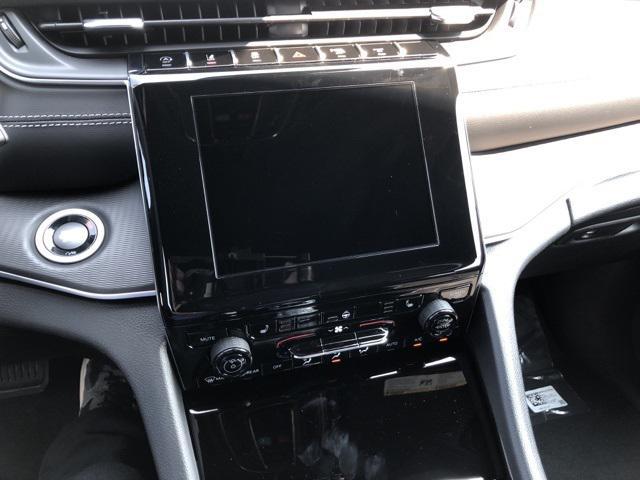 Photo of 2025 Velvet Red Pearlcoat Jeep Grand Cherokee L