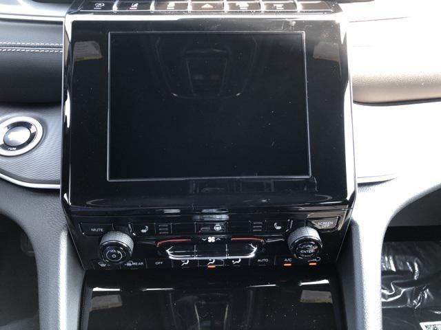 Photo of 2025 Velvet Red Pearlcoat Jeep Grand Cherokee L