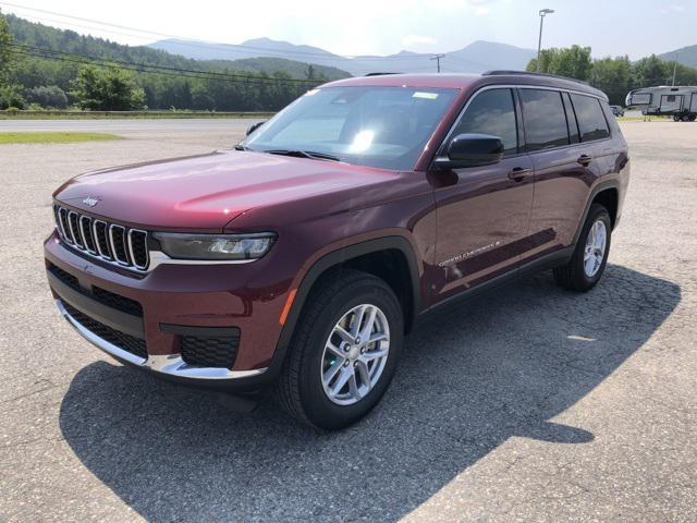 Photo of 2025 Velvet Red Pearlcoat Jeep Grand Cherokee L