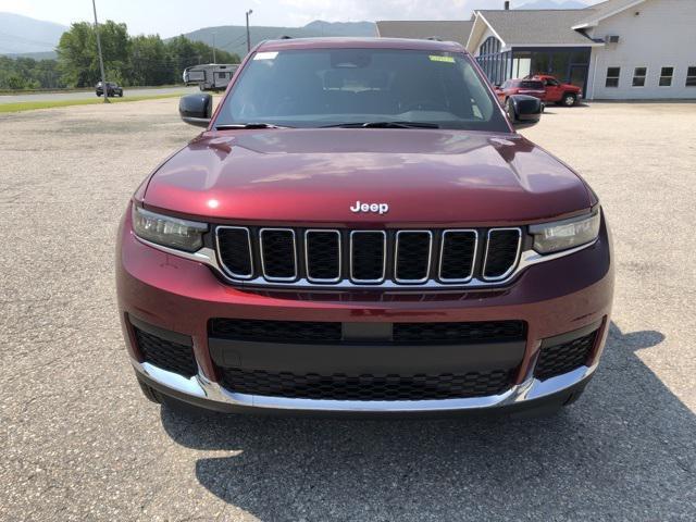 Photo of 2025 Velvet Red Pearlcoat Jeep Grand Cherokee L