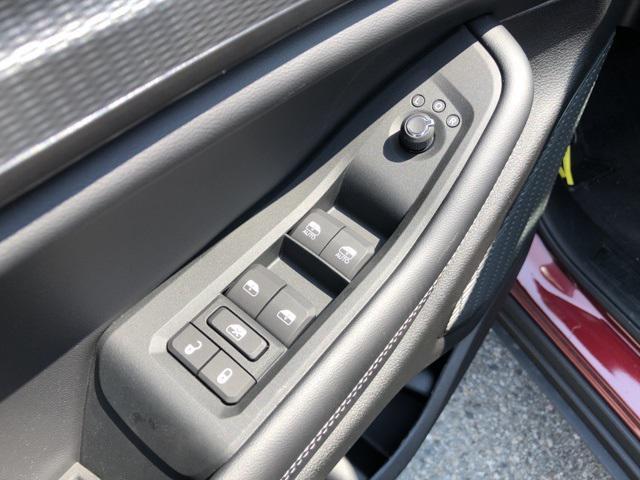 Photo of 2025 Velvet Red Pearlcoat Jeep Grand Cherokee L