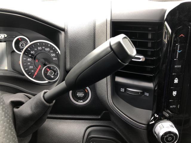Photo of 2025 Diamond Black Crystal Pearlcoat RAM 2500